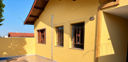 Casa à venda no centro de cerquilho com edícula