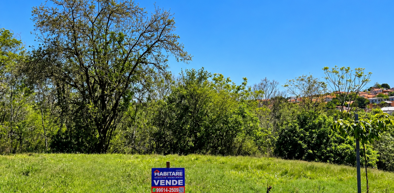 Lote a venda fundo para área verde